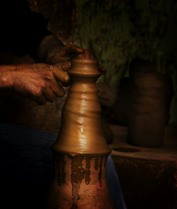 Comment découvrir les traditions de la poterie en Afrique du Nord?